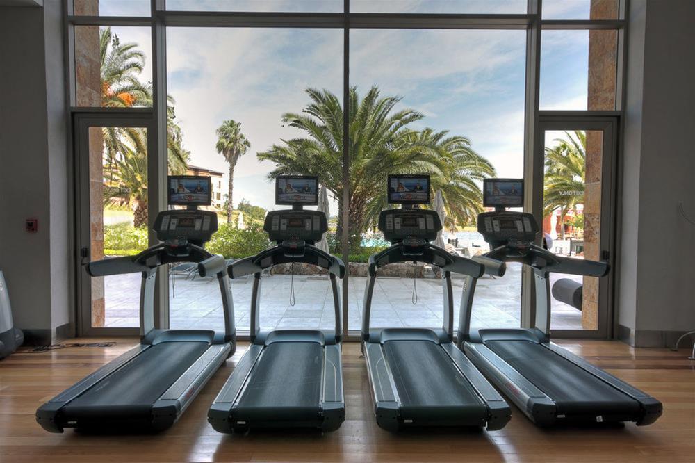 Sofitel La Reserva Cardales Río Luján Екстериор снимка Treadmills in a gym