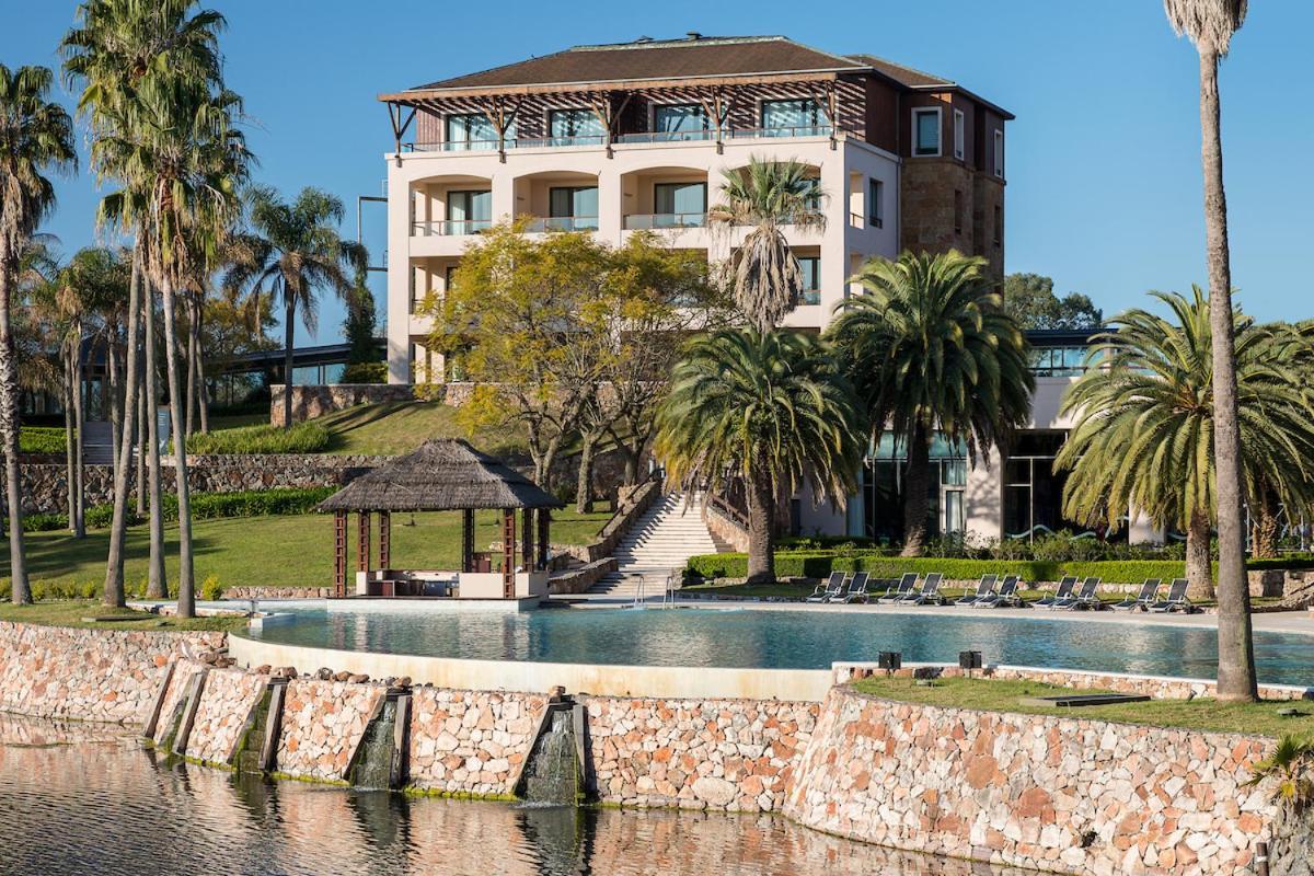 Sofitel La Reserva Cardales Río Luján Екстериор снимка The Oyster Box Hotel