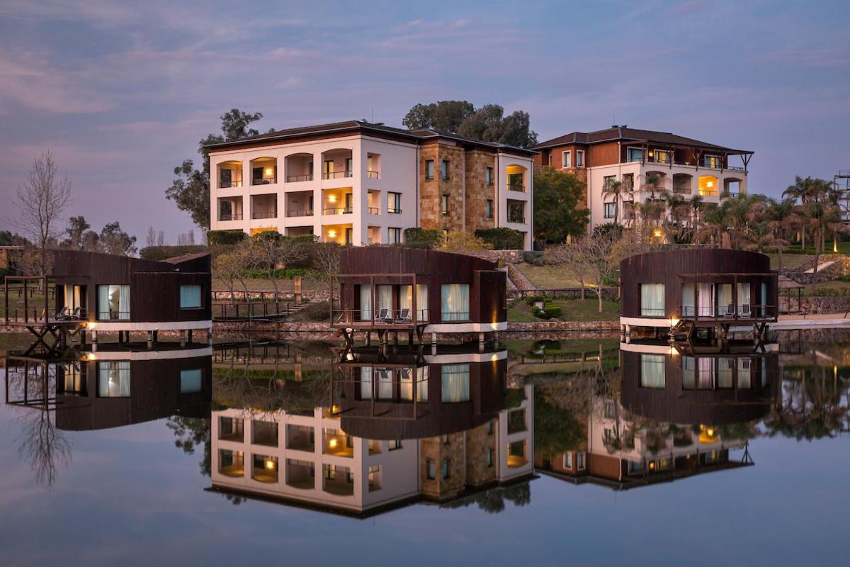 Sofitel La Reserva Cardales Río Luján Екстериор снимка The Village