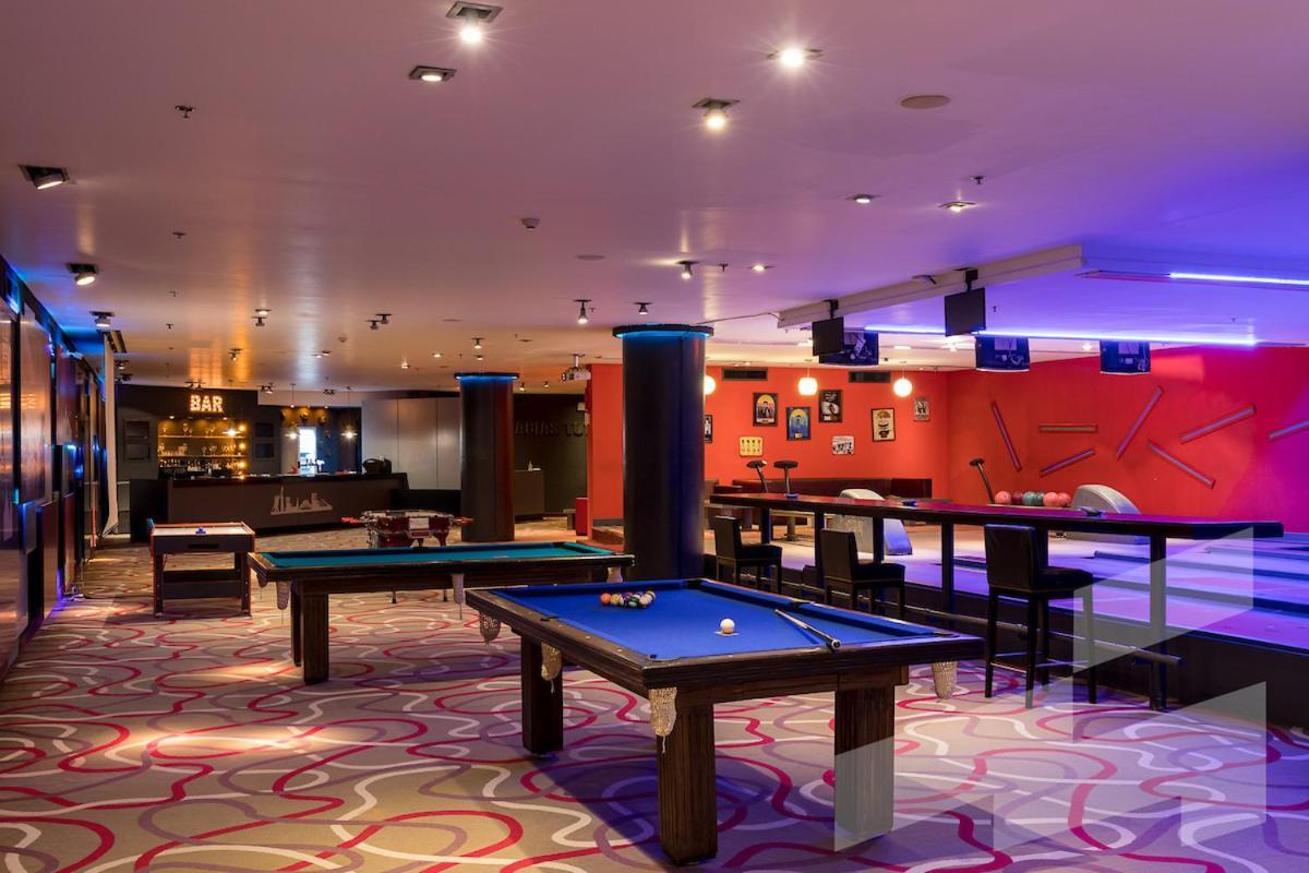 Sofitel La Reserva Cardales Río Luján Екстериор снимка The pool table at the 101 bar