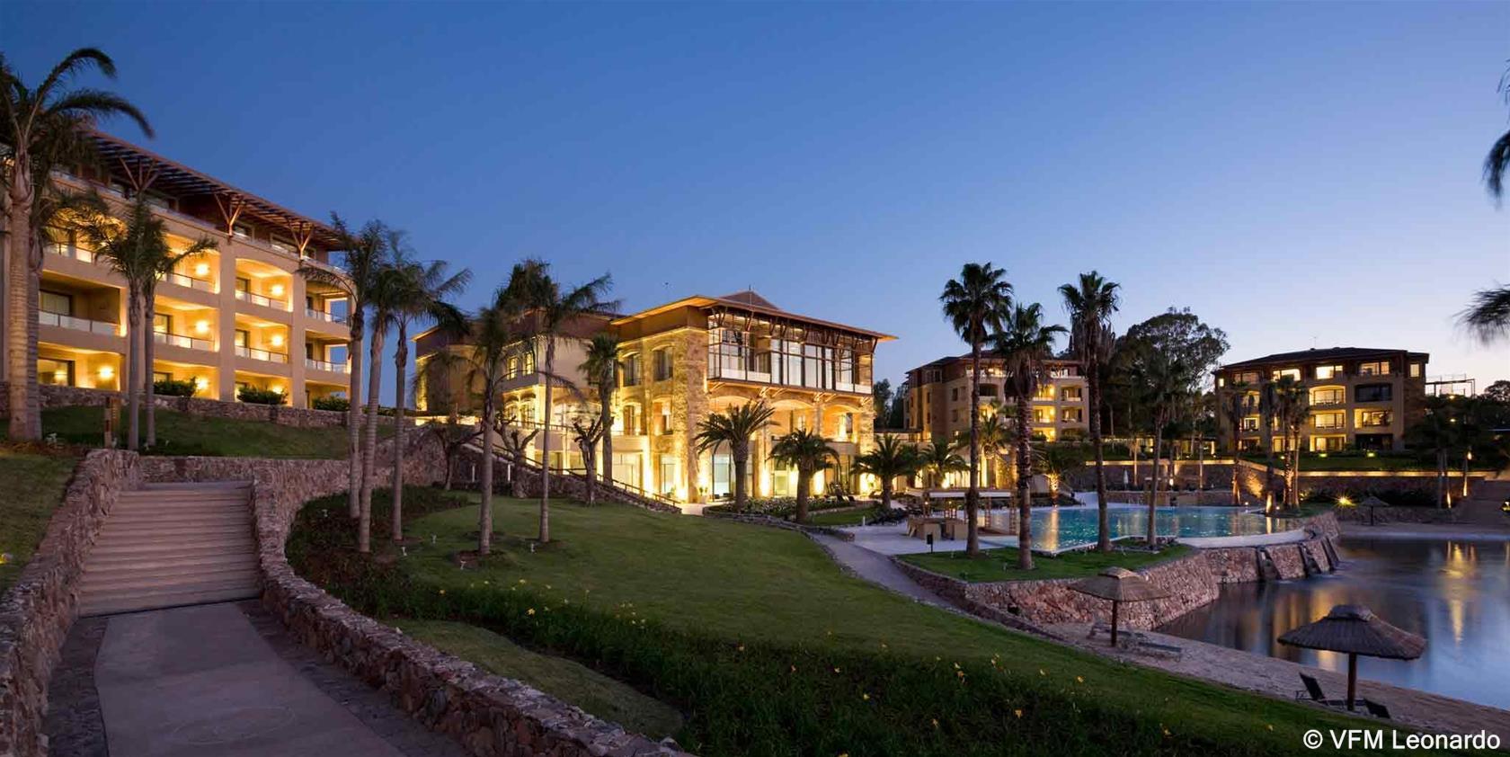 Sofitel La Reserva Cardales Río Luján Екстериор снимка The resort at night