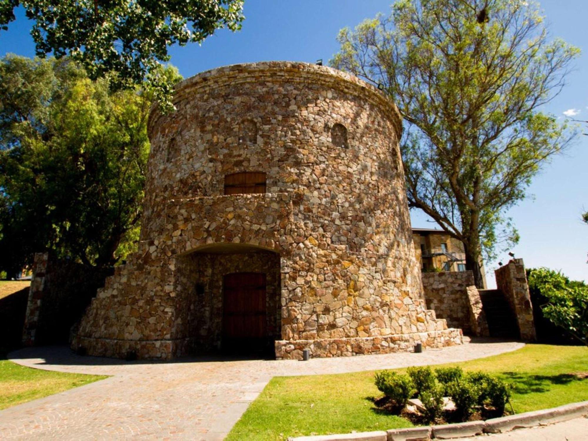Sofitel La Reserva Cardales Río Luján Екстериор снимка The Castle of San Cristóbal